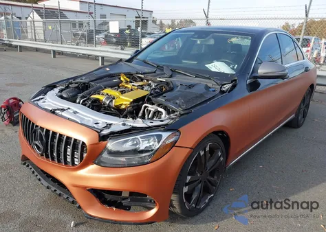 2016 Mercedes-Benz C 300 Luxury/Sport из США, поврежденный, VIN 55SWF4JB7GU125085